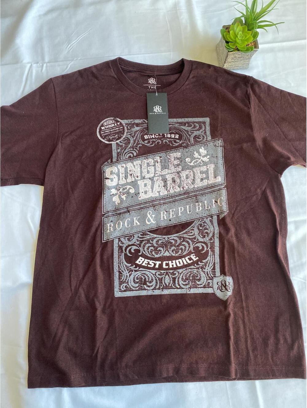 Rock & Republic Single Barrel Graphic T-Shirt Size Large - Picture 3 of 5